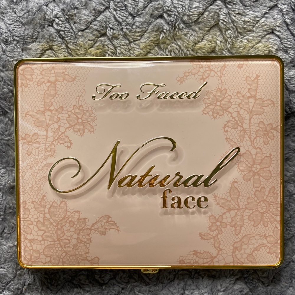 Bronzer,blush, highlighter set